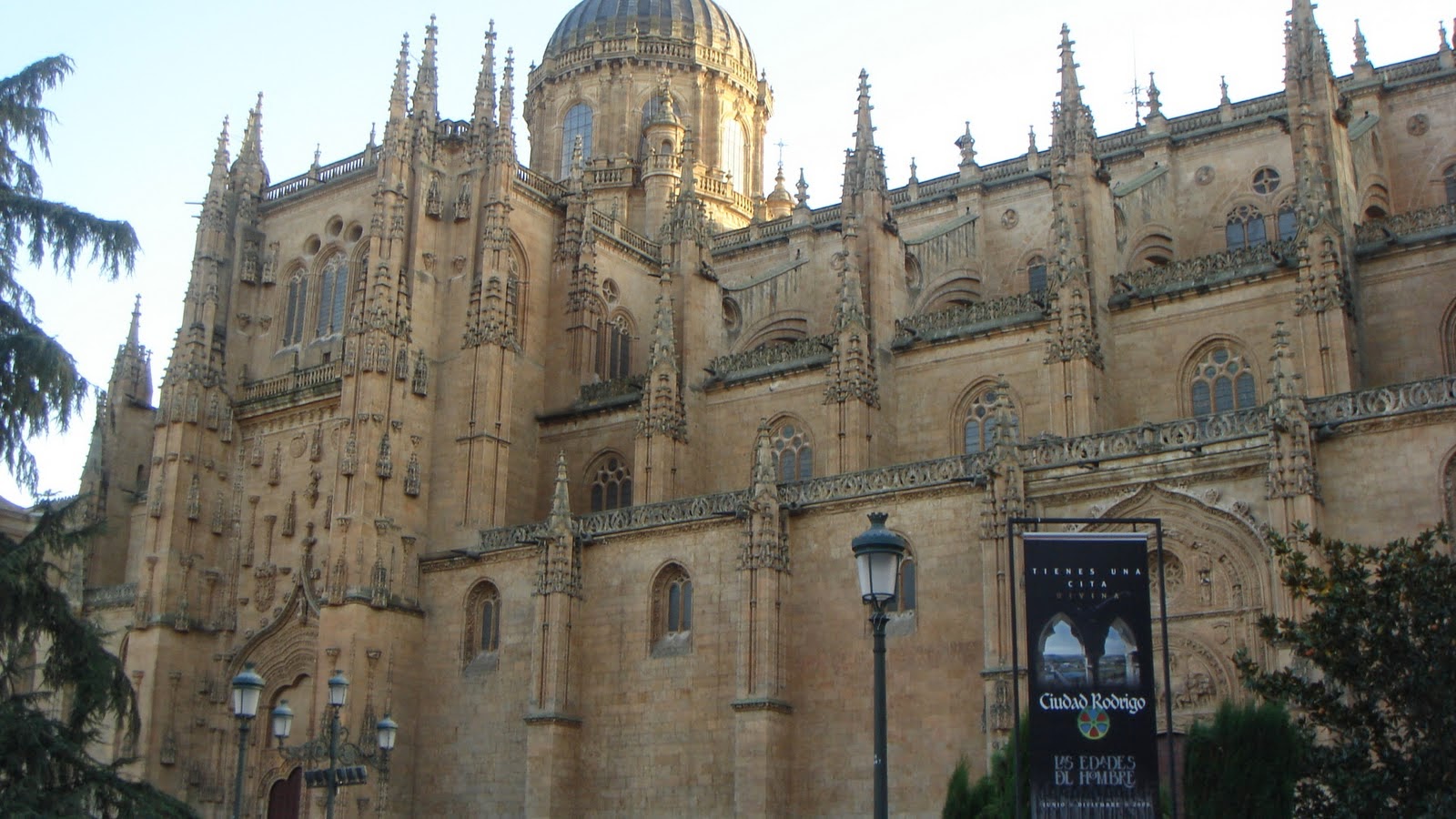 Universidad mas antigua de españa